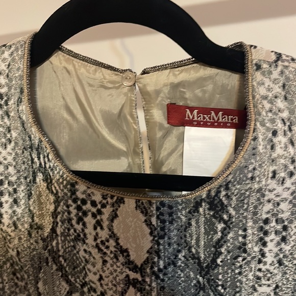 MaxMara dress, size 6 - Picture 2 of 7